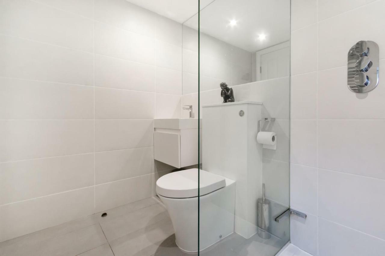 Stunning Soho Apartment Londra Esterno foto