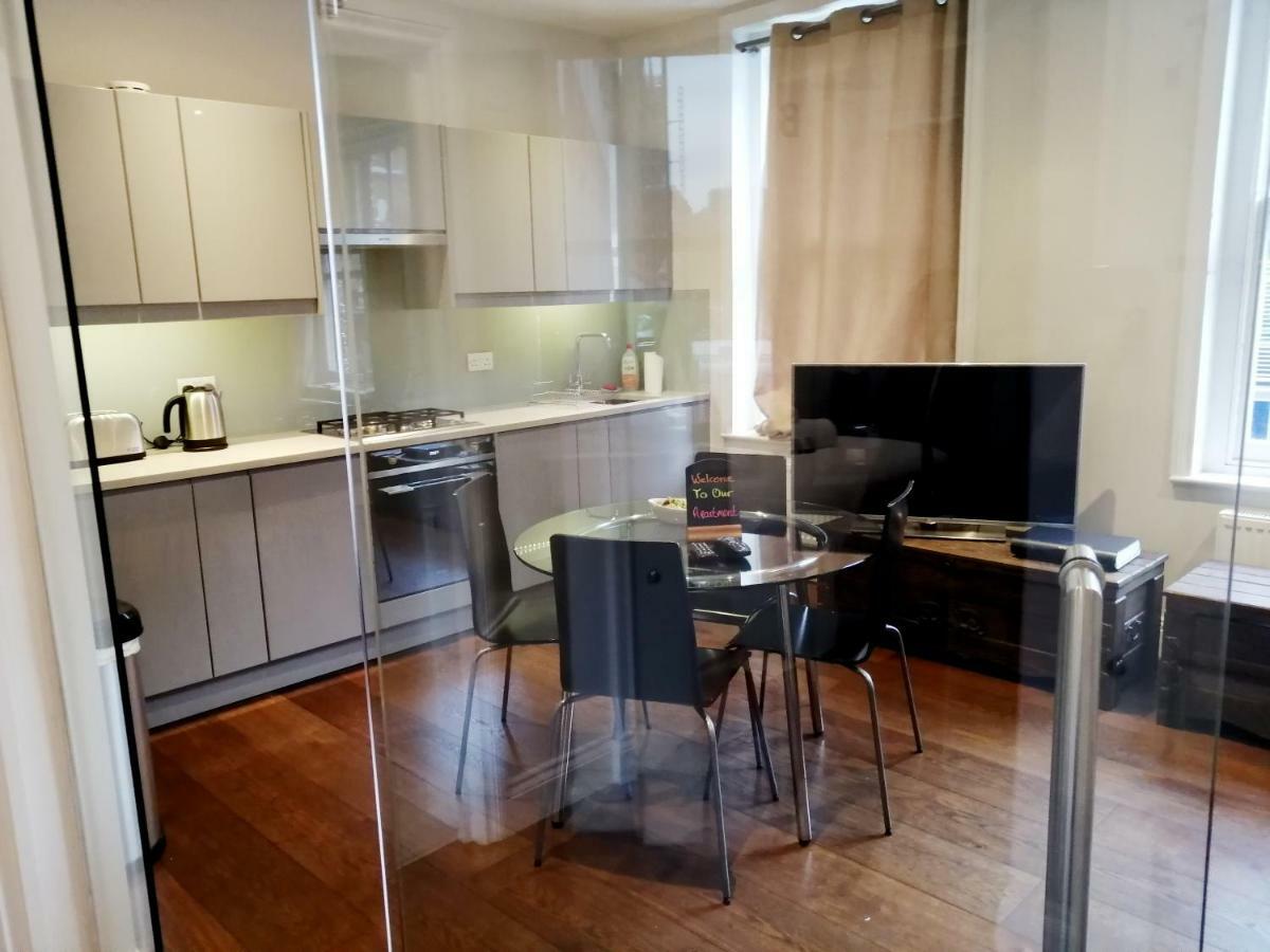 Stunning Soho Apartment Londra Esterno foto